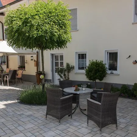 Pensión Gaestehaus Schmitt 3*