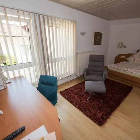 Gaestehaus Schmitt Pensjonat 3*