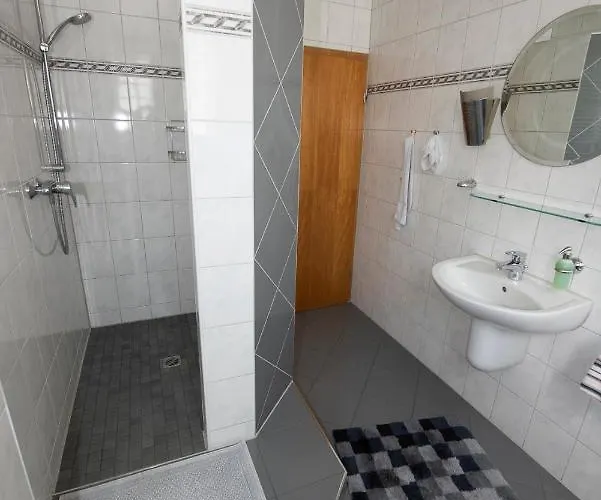 Гостевой дом Gaestehaus Schmitt