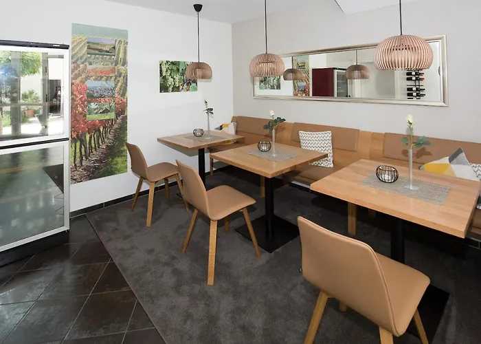 Gaestehaus Schmitt 3*